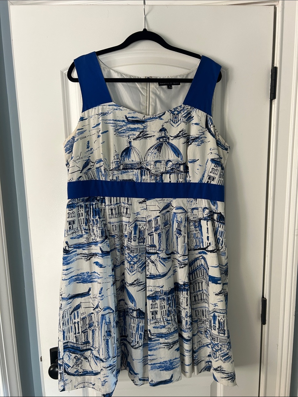Preston & York Blue and White Cityscape Canal Print Dress Size 18